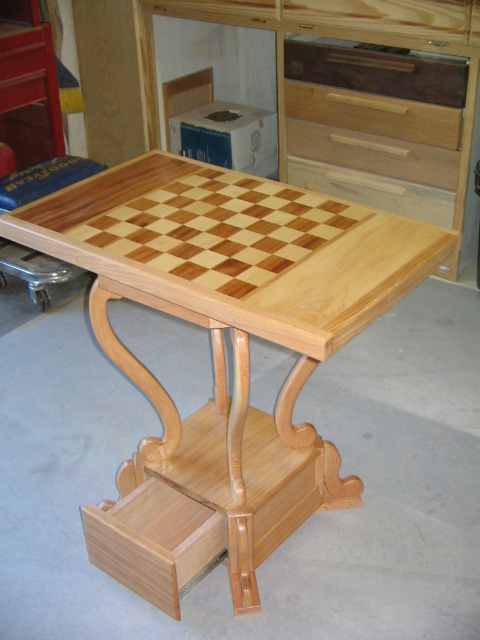 Hard Maple Mahogany Chess Table